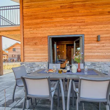 Chalet Mirnockblick *